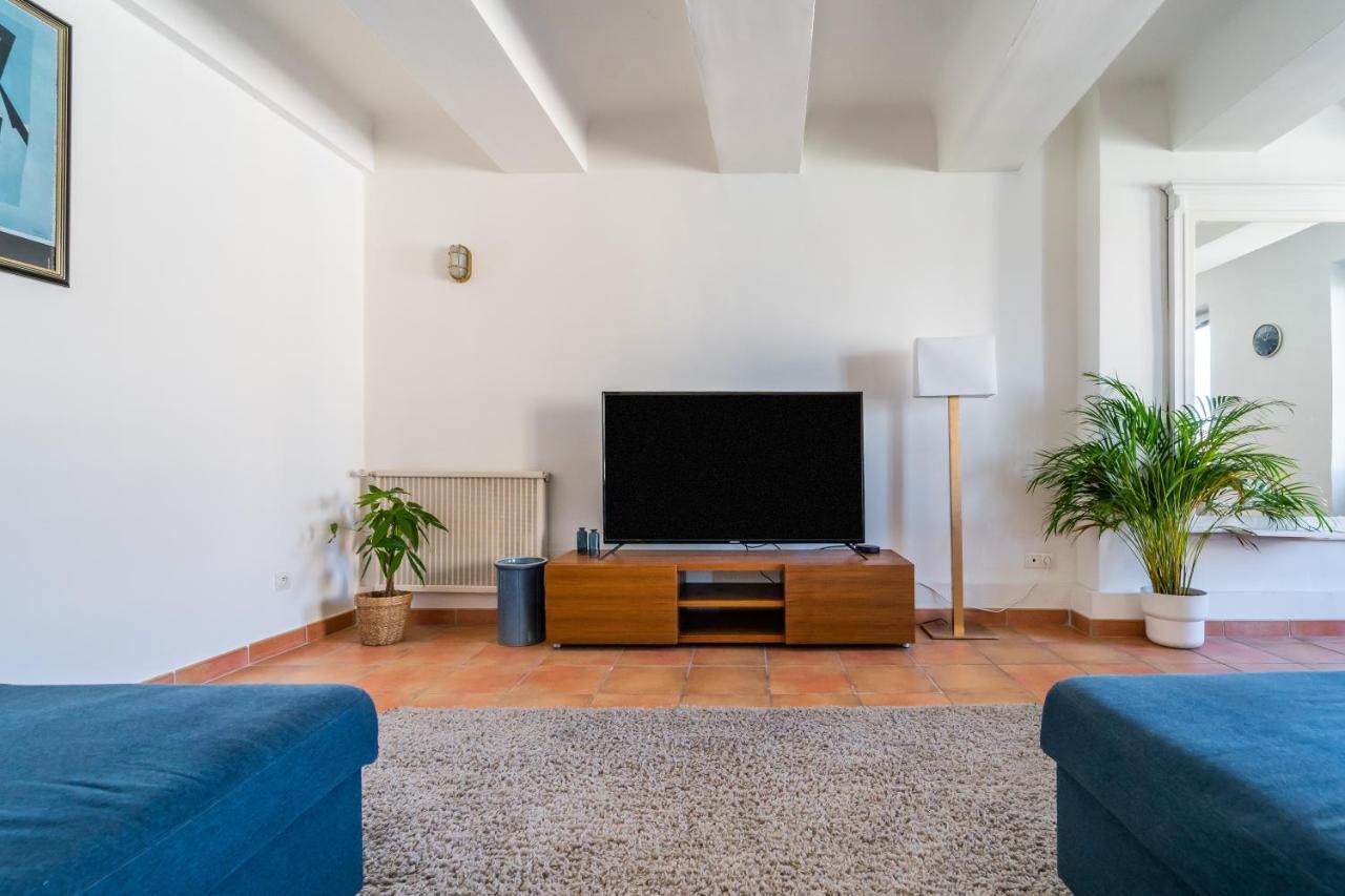 Magnifique 105m2 Au Coeur Du Vieux-port * Marseilles